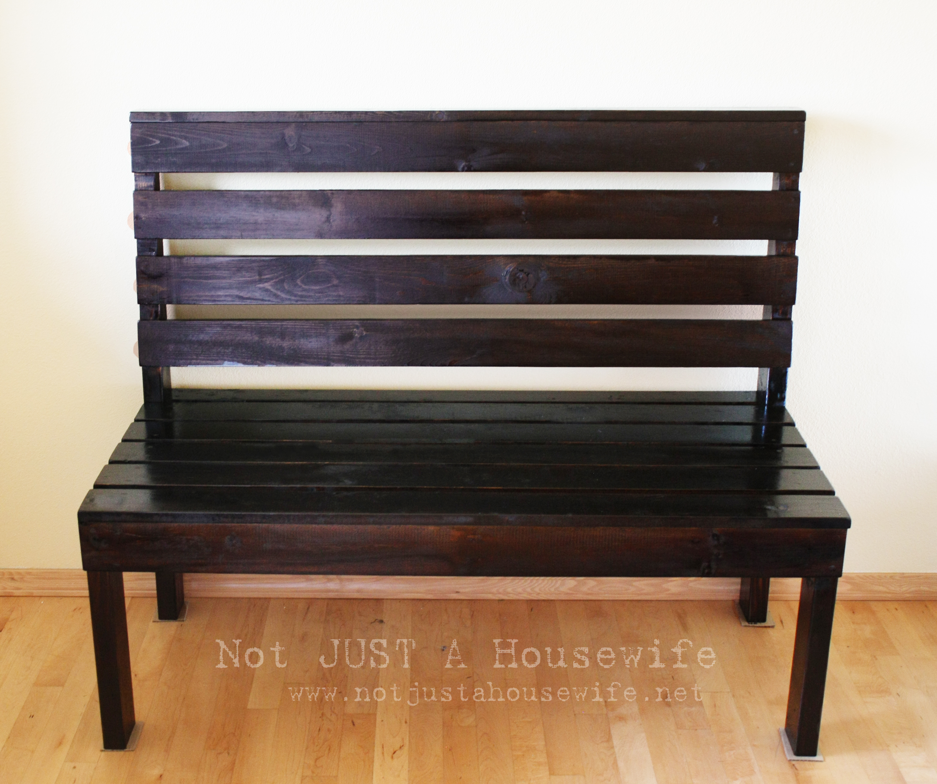Decorating someone else’s house: Part 3 (building an entryway bench)