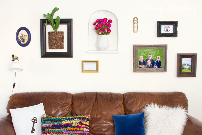 gallery-wall-in-living-room