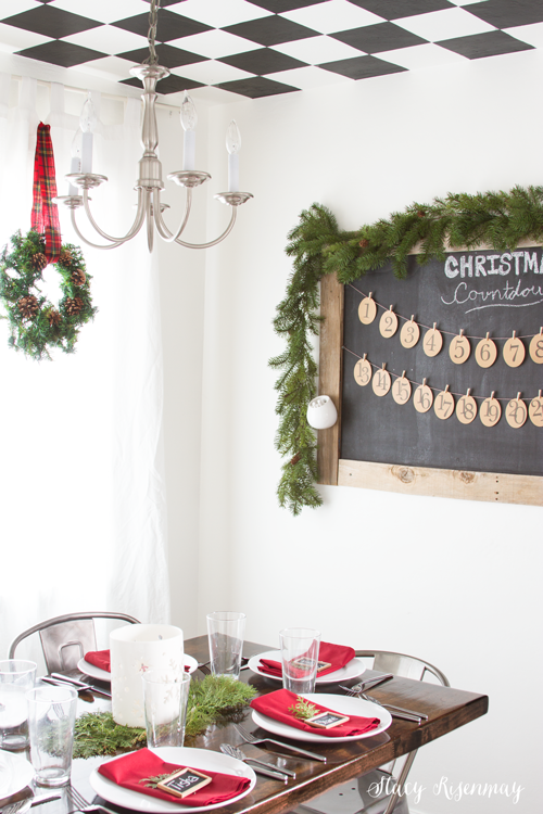 dining-room-decked-out-for-Christmas