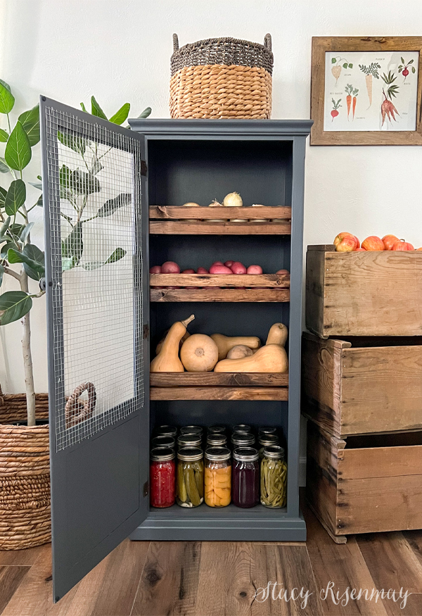 vegetable storage cabinet